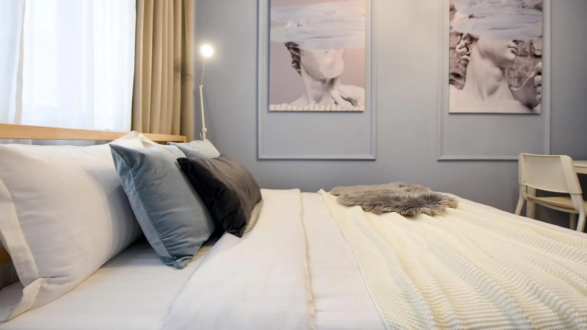 Apartament Elegant Studios On Magheru Boulevard - The Art Of Living Simply Bucureşti