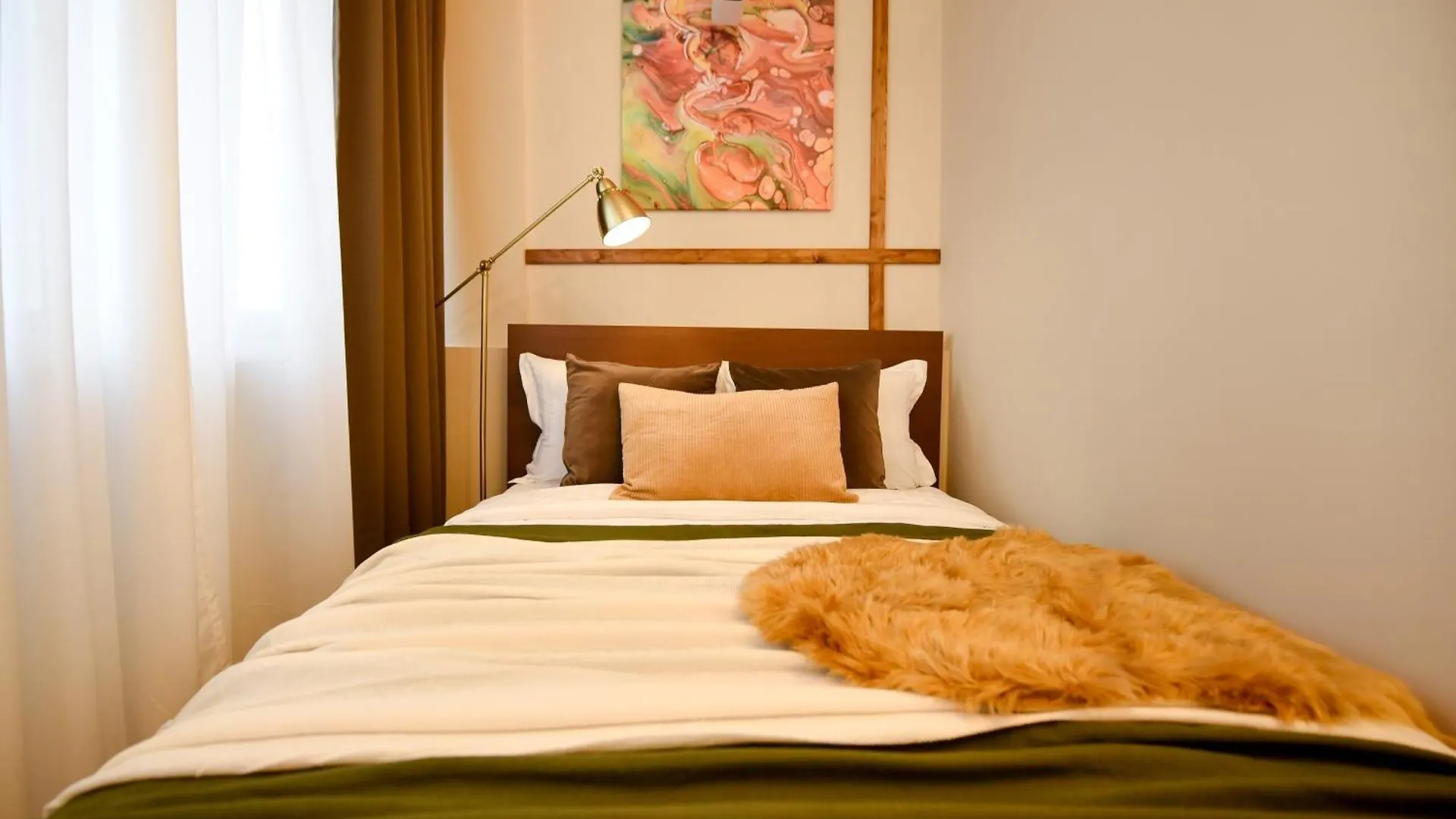 Apartament Elegant Studios On Magheru Boulevard - The Art Of Living Simply Bucureşti