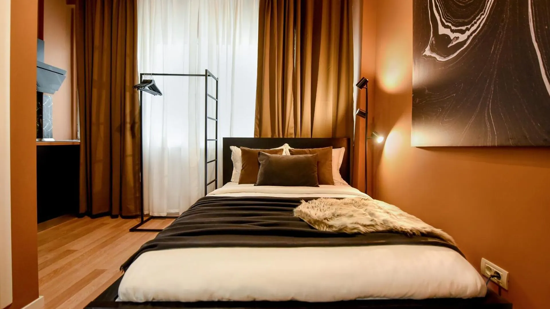 Elegant Studios On Magheru Boulevard - The Art Of Living Simply Bucureşti Apartament