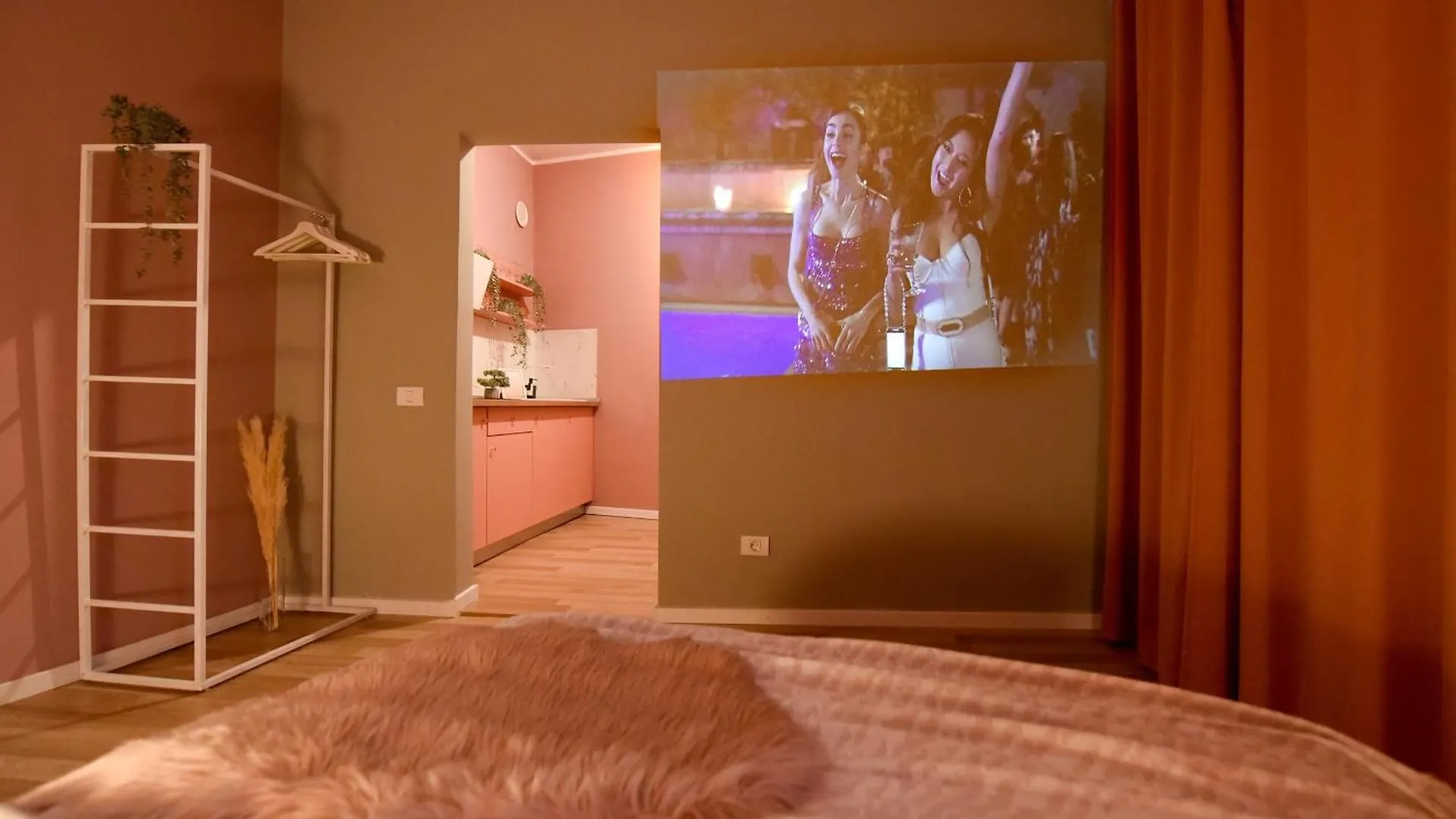 Apartament Elegant Studios On Magheru Boulevard - The Art Of Living Simply Bucureşti